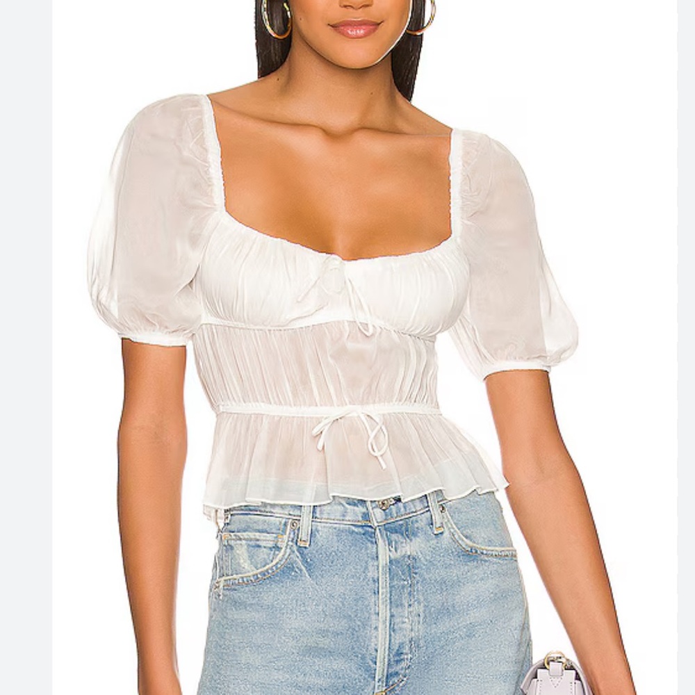 more to come Olivera top white